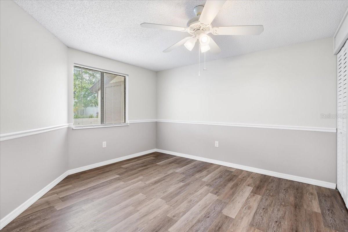 Image 25 of 40 For 6104 39th Avenue W