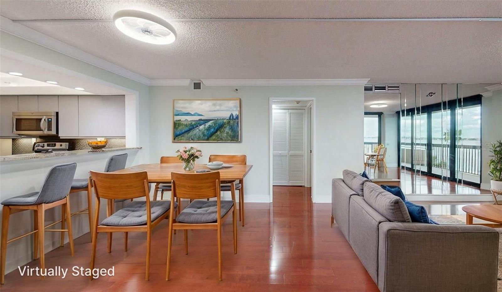 Image 14 of 62 For 2413 Bayshore Boulevard 503
