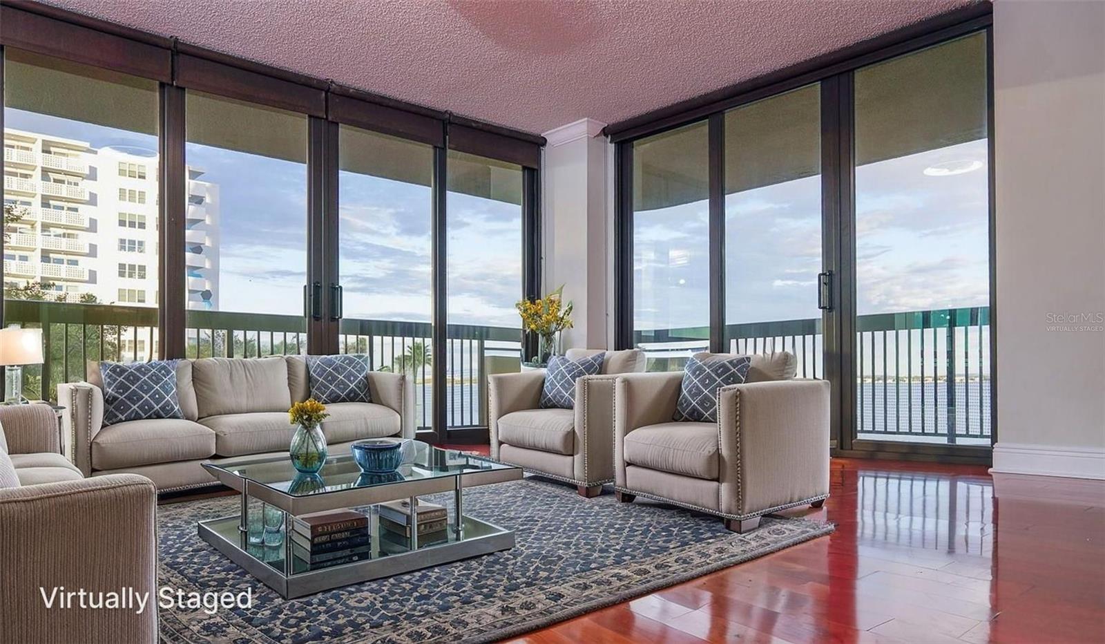 Image 5 of 62 For 2413 Bayshore Boulevard 503