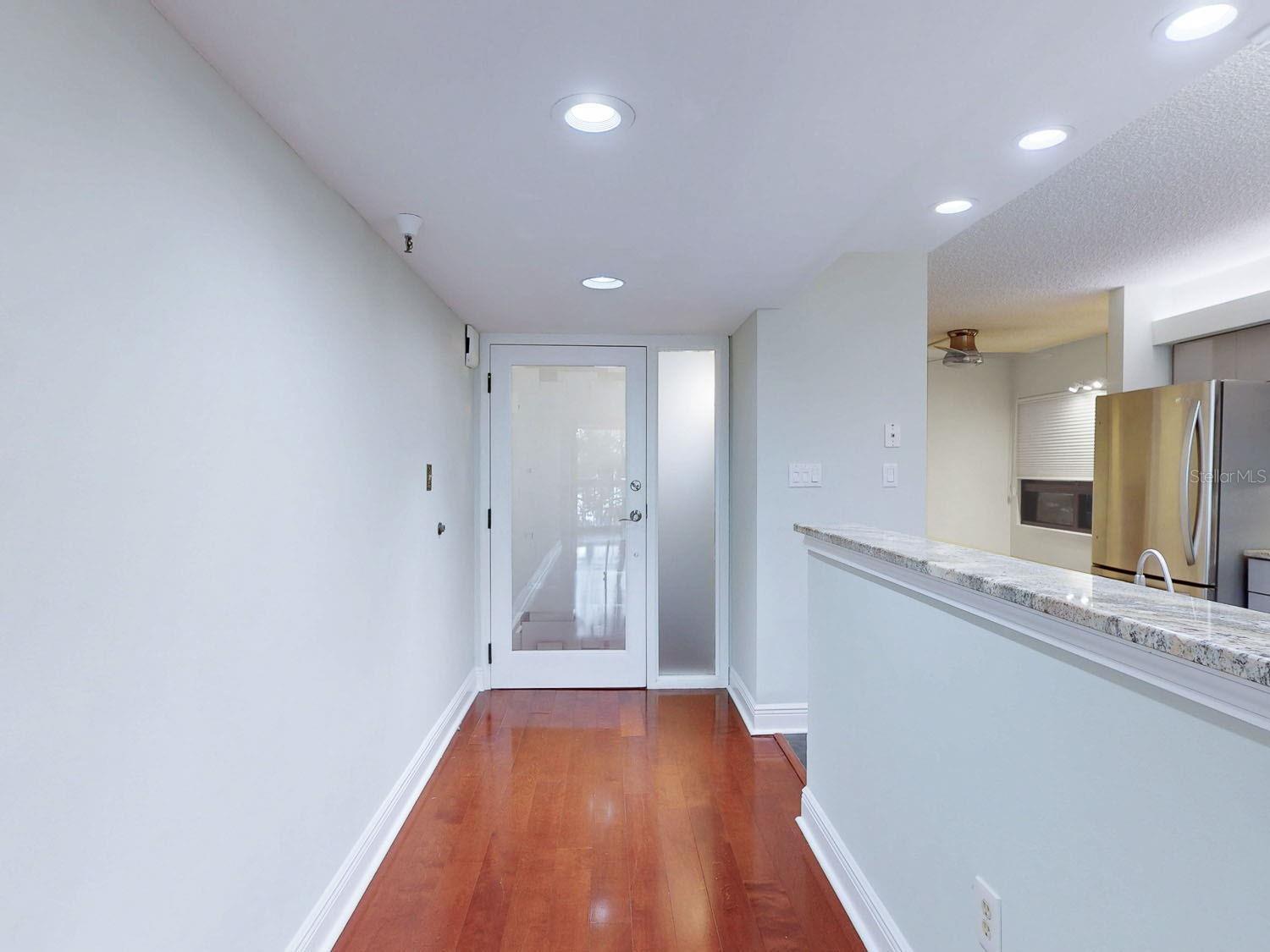 Image 58 of 62 For 2413 Bayshore Boulevard 503