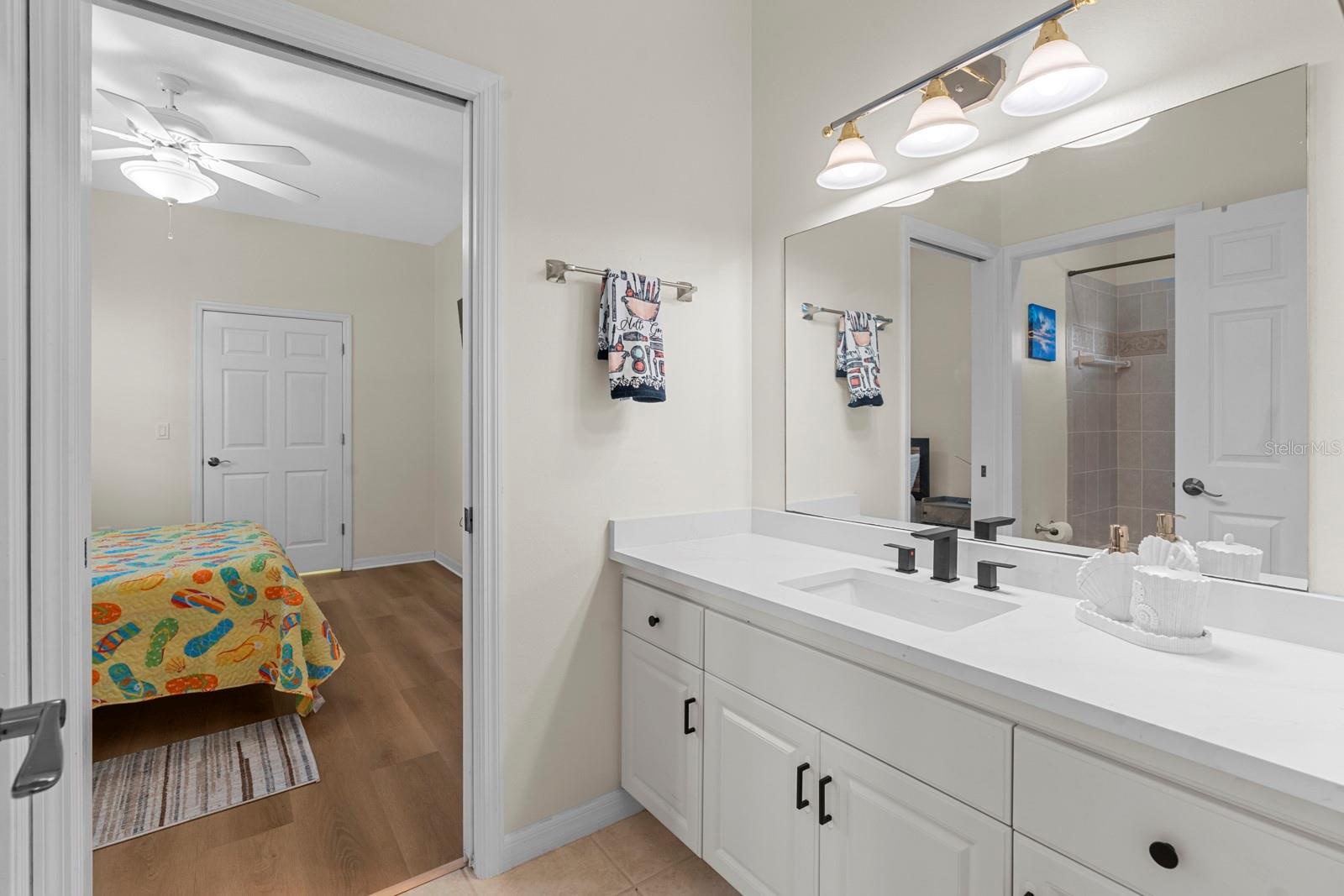 Listing photo id 43 for 830 Golf Island Drive