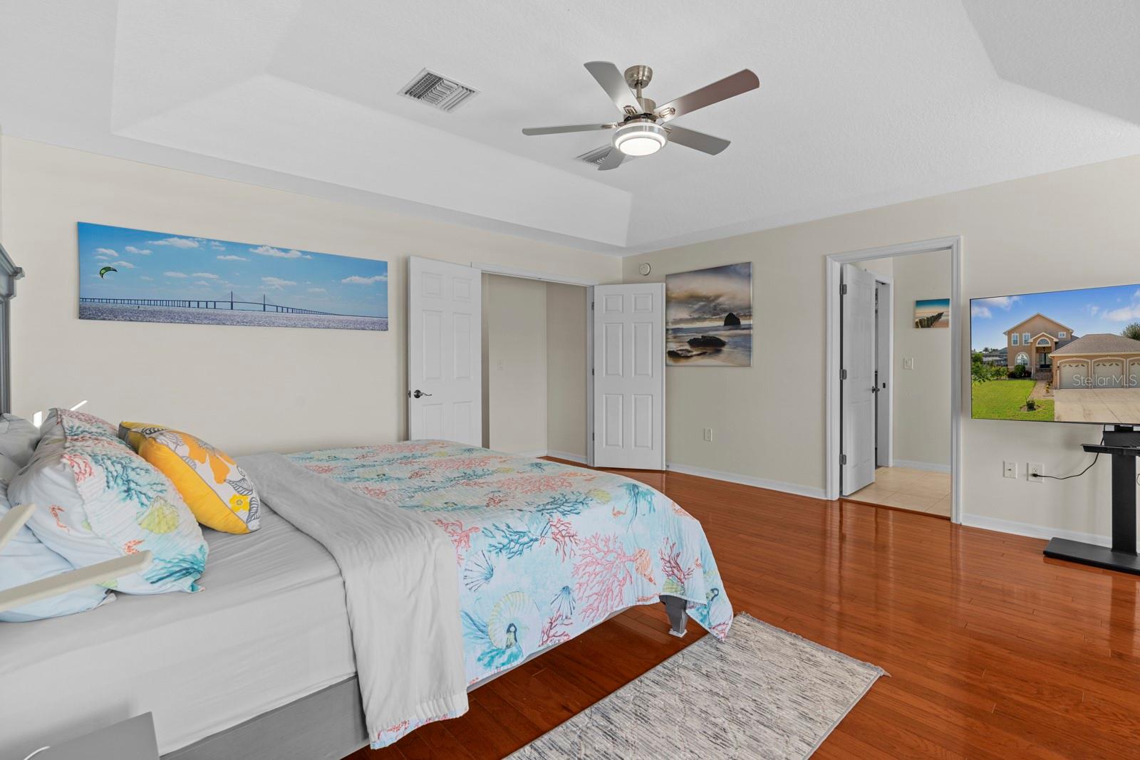 Listing photo id 54 for 830 Golf Island Drive