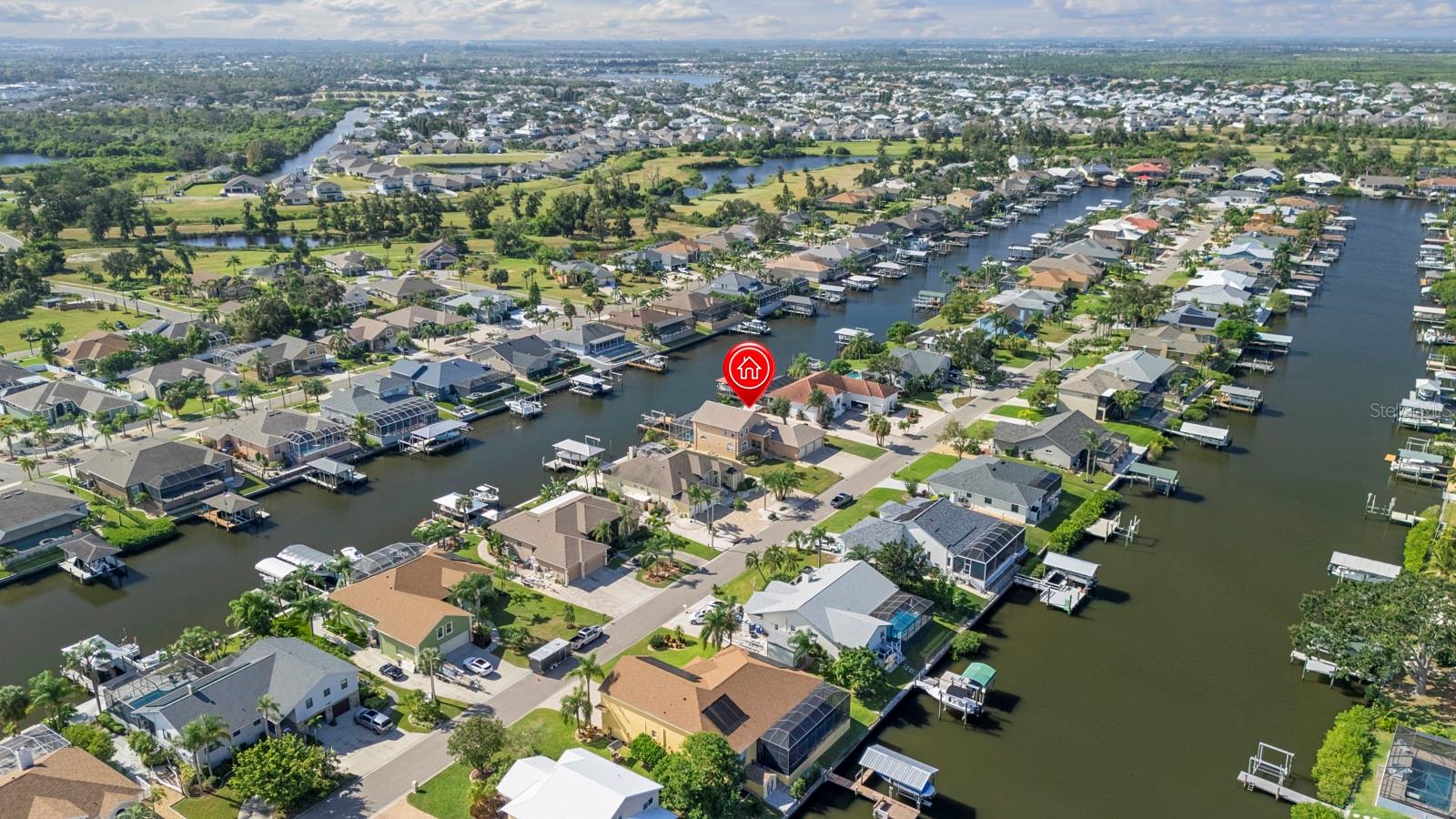 Listing photo id 4 for 830 Golf Island Drive