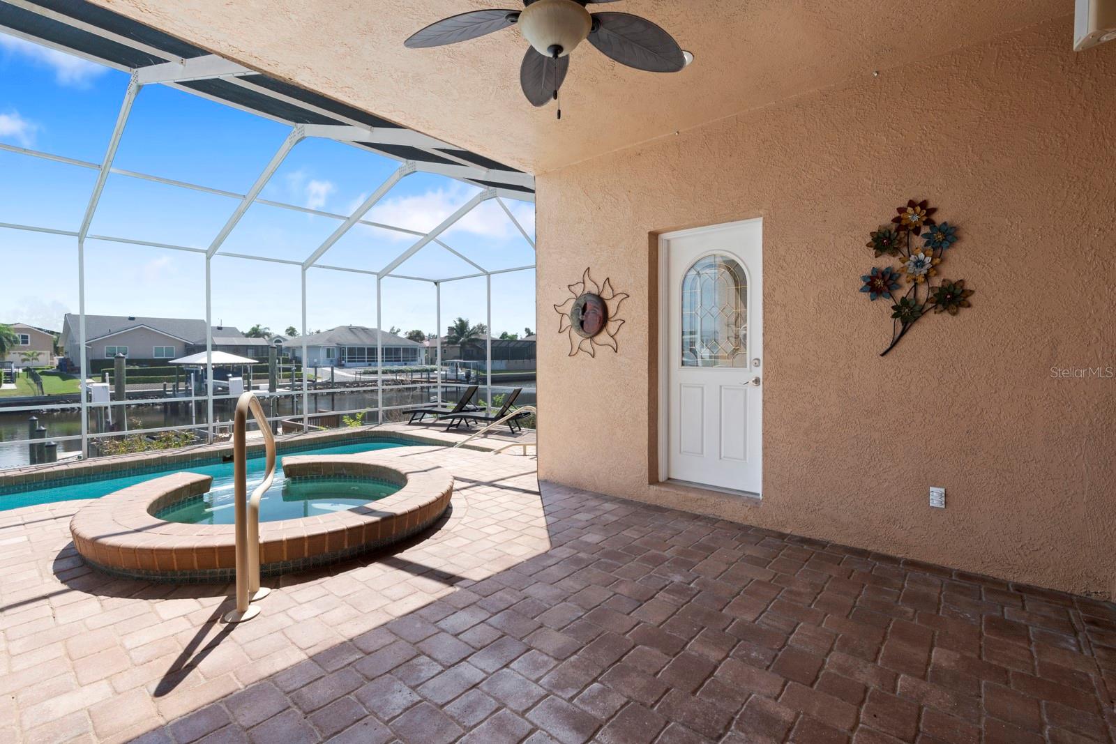 Listing photo id 70 for 830 Golf Island Drive