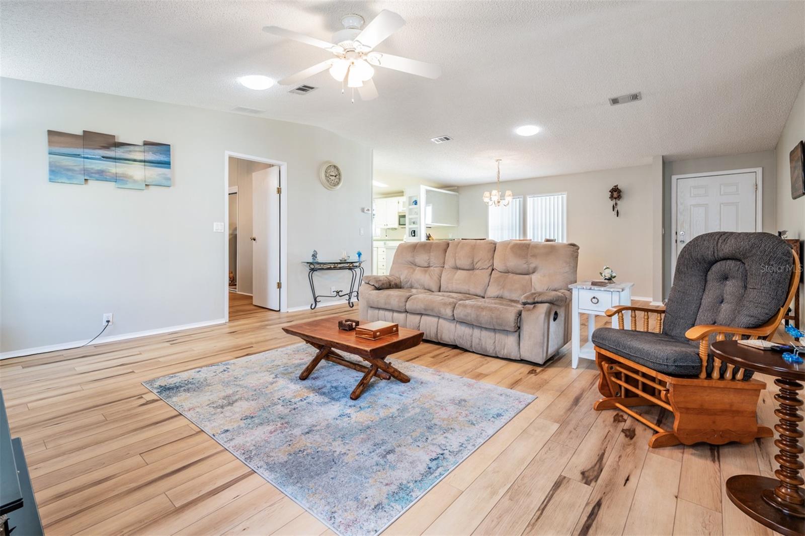 Image 17 of 70 For 37630 Landis Avenue