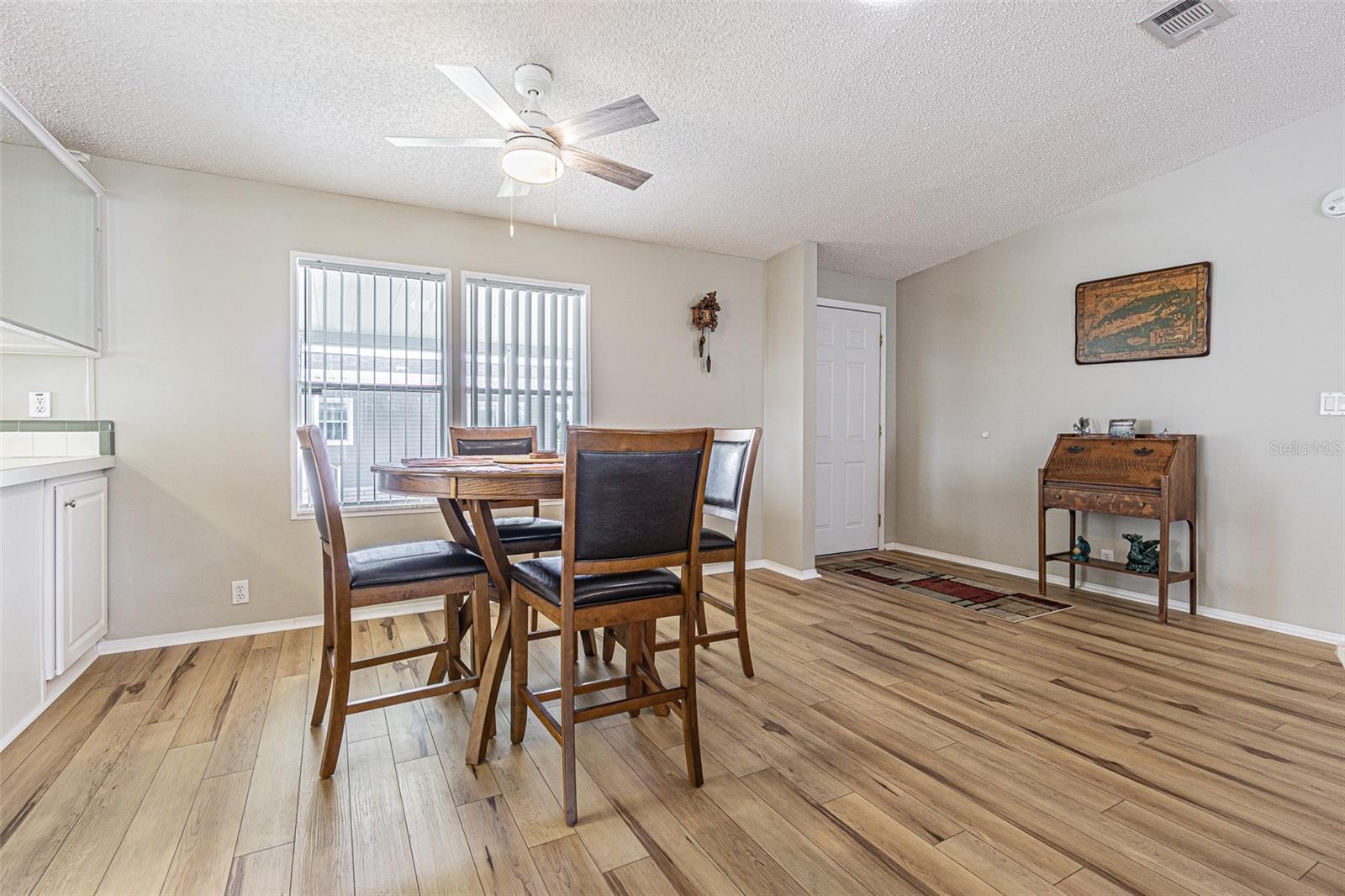 Image 37 of 70 For 37630 Landis Avenue