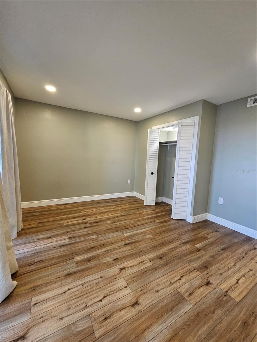 Image 15 of 29 For 4141 Bayshore Boulevard 1603