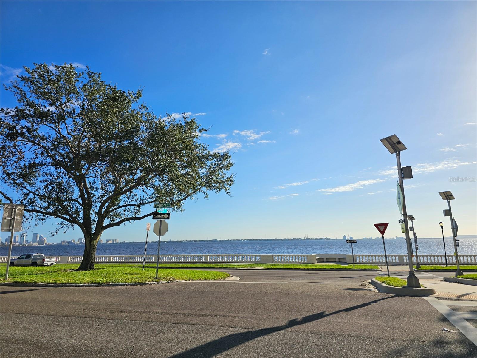 Image 28 of 29 For 4141 Bayshore Boulevard 1603