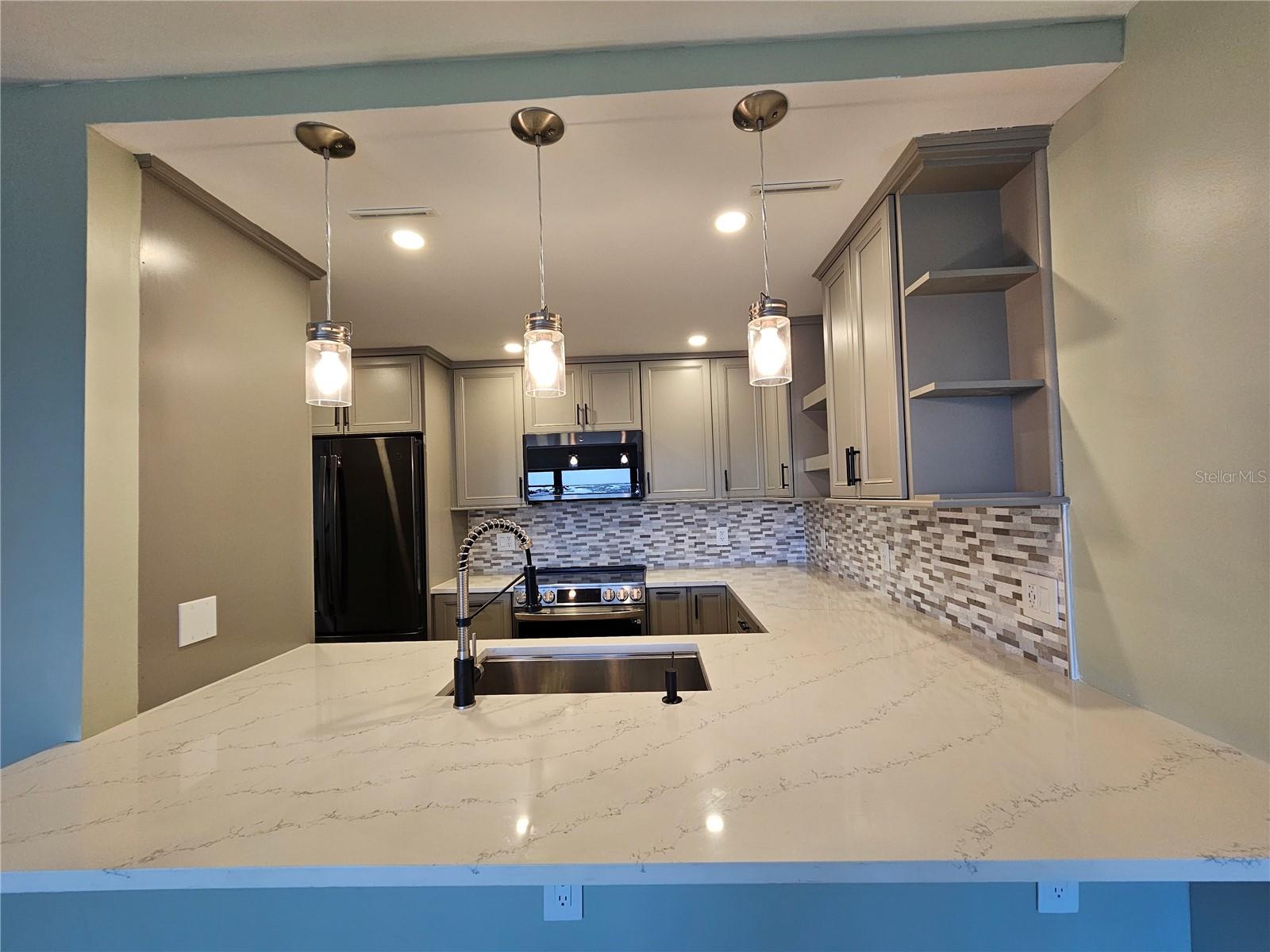 Image 5 of 29 For 4141 Bayshore Boulevard 1603