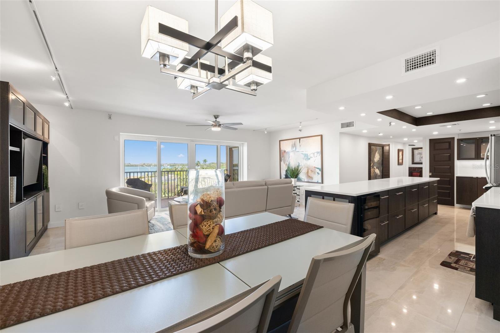 Image 12 of 41 For 7432 Sunshine Skyway Lane S 506