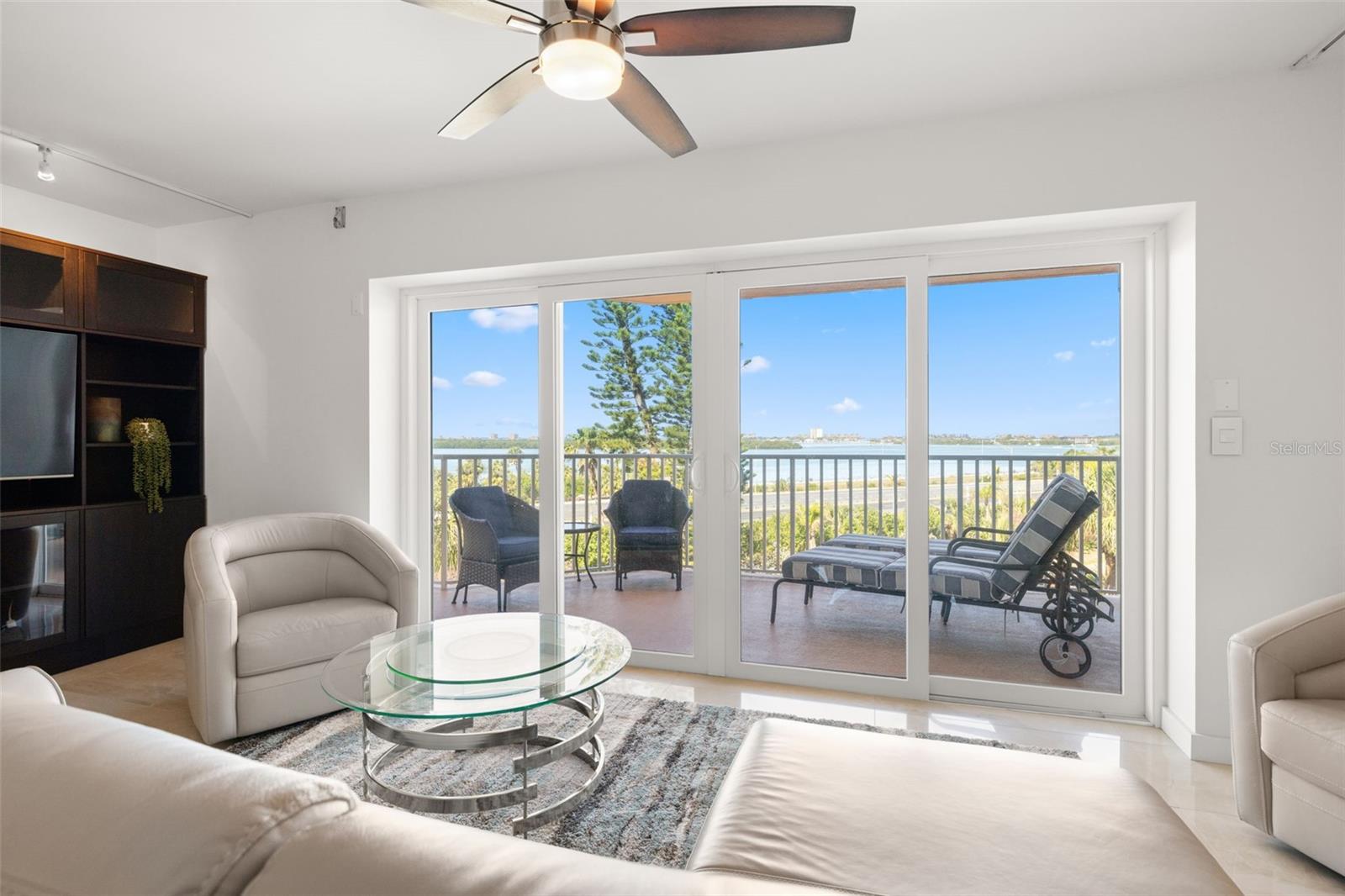 Image 16 of 41 For 7432 Sunshine Skyway Lane S 506