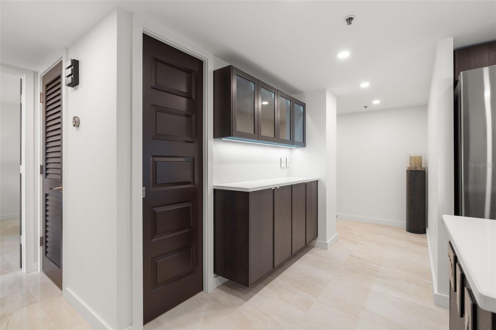 Image 4 of 41 For 7432 Sunshine Skyway Lane S 506