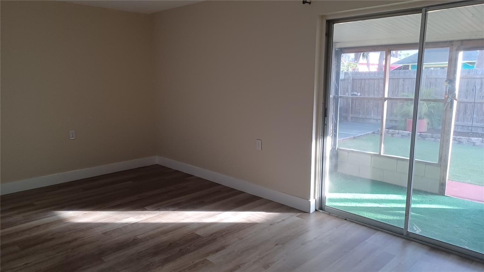 Image 8 of 12 For 331 72nd Avenue