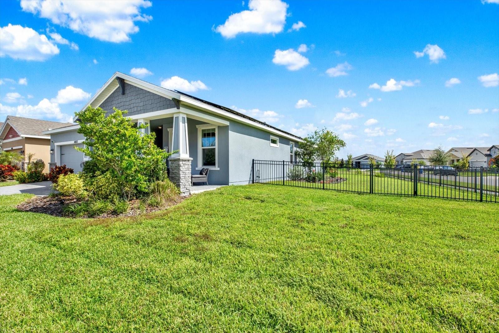 Listing photo id 29 for 6003 Milestone Drive