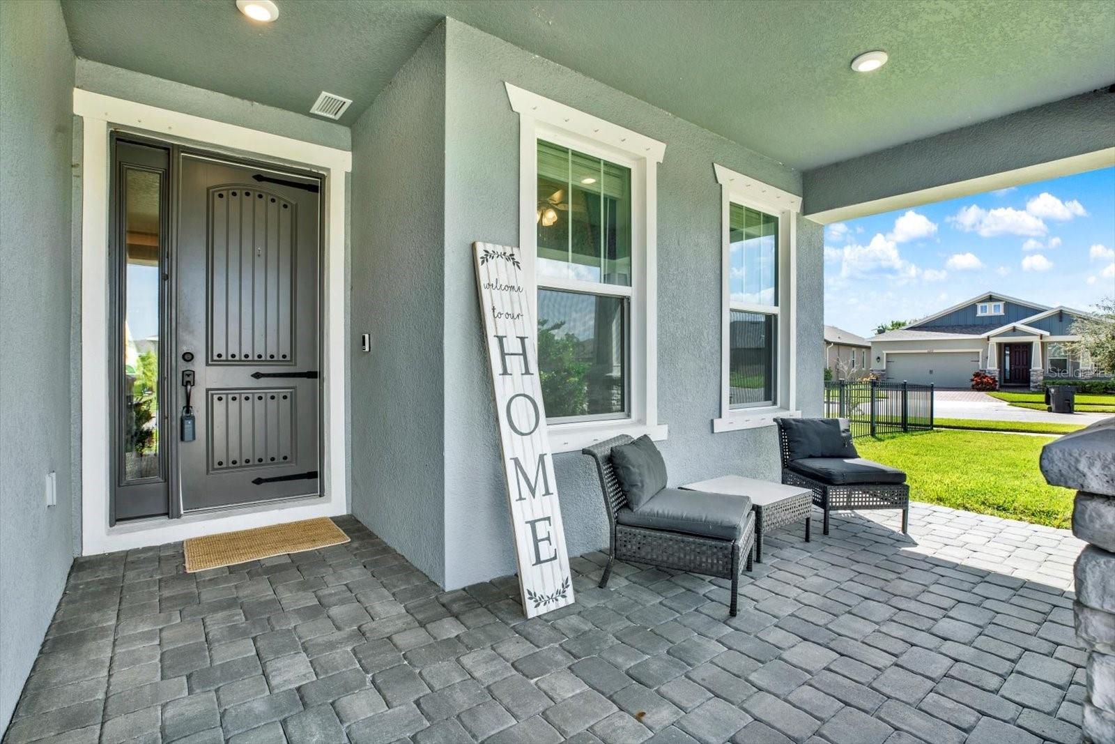 Listing photo id 3 for 6003 Milestone Drive