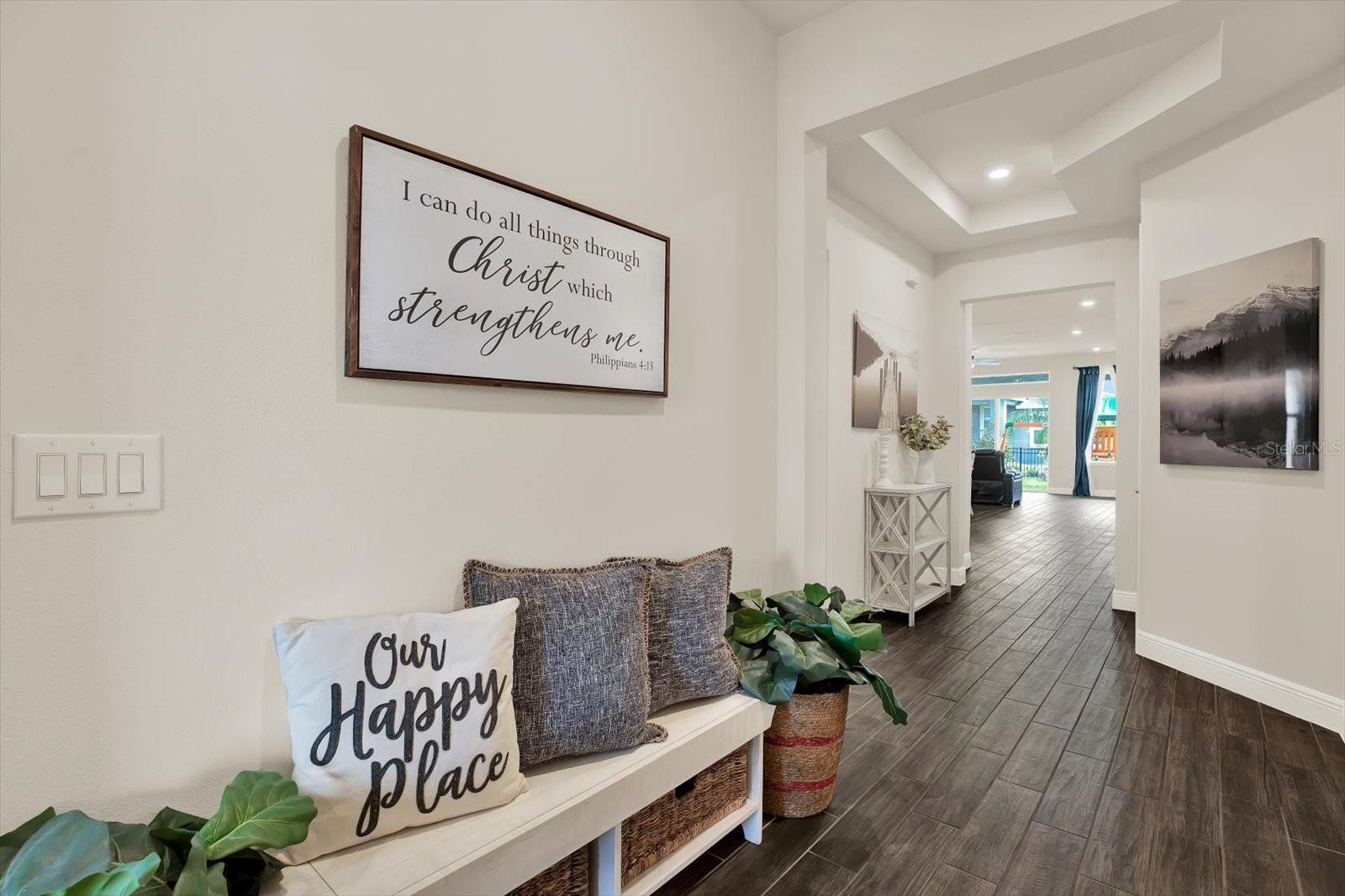 Listing photo id 4 for 6003 Milestone Drive