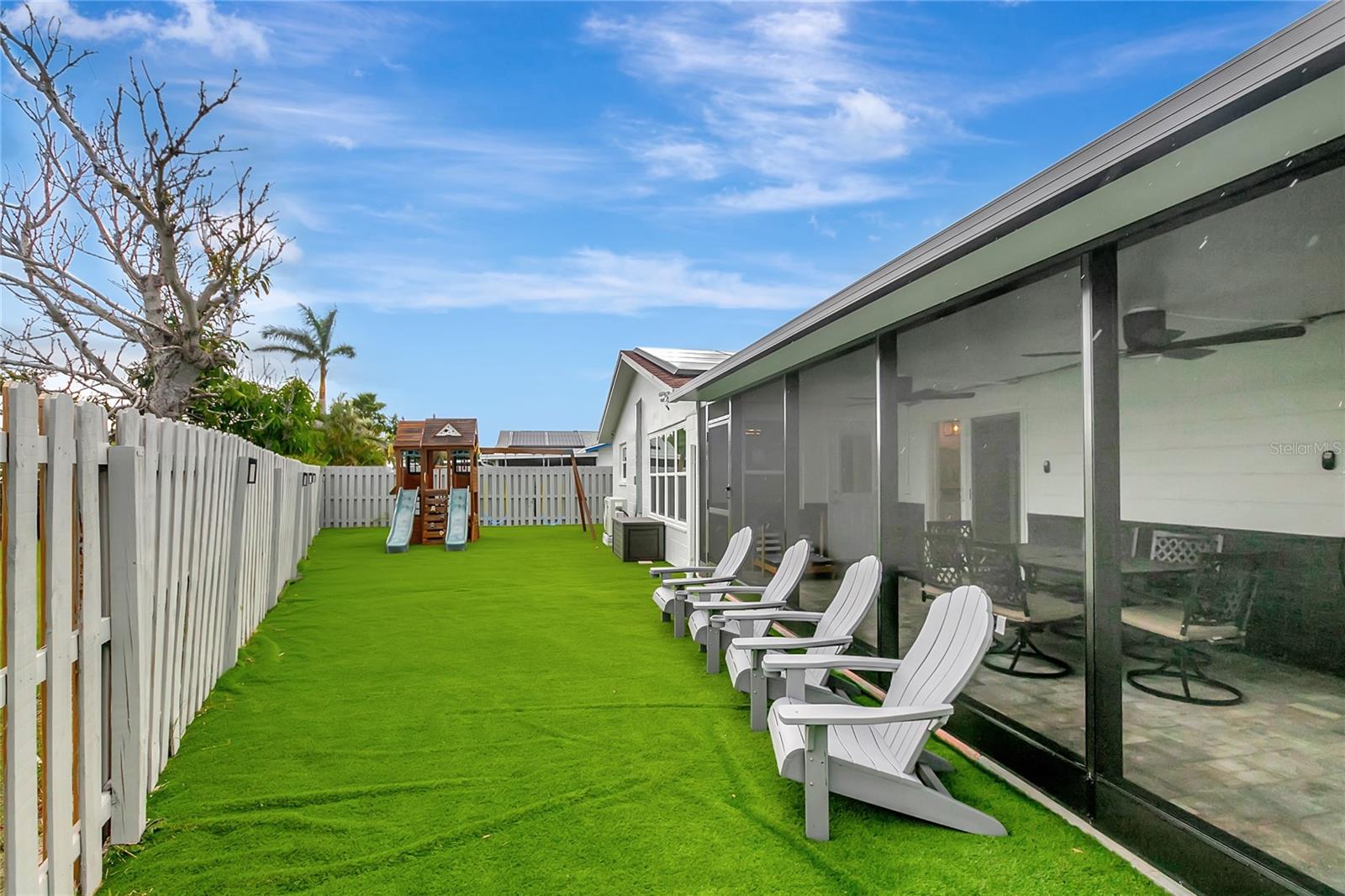 Image 22 of 25 For 242 176th Avenue E