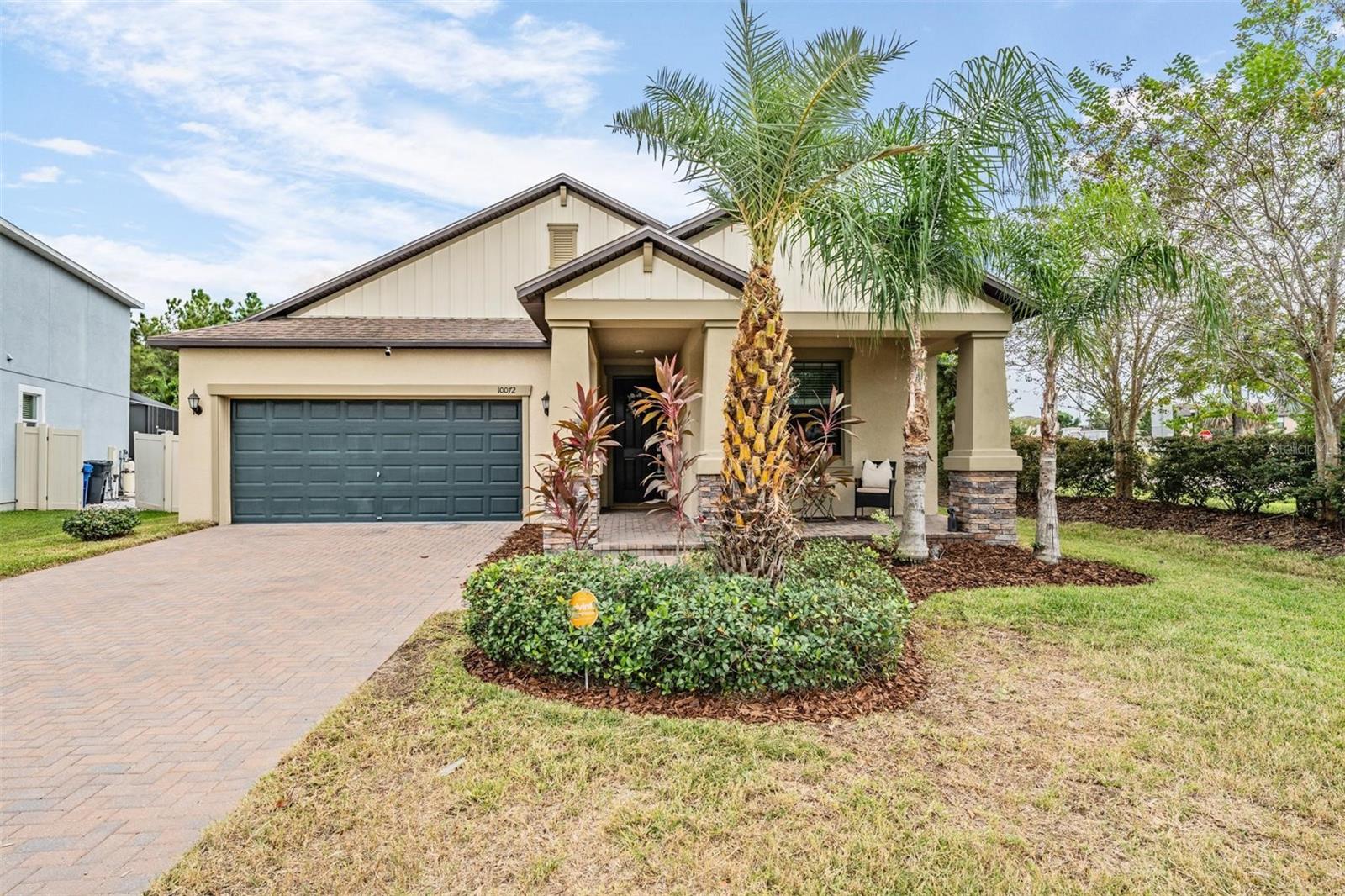 Image 2 of 45 For 10072 Victory Gallop Loop