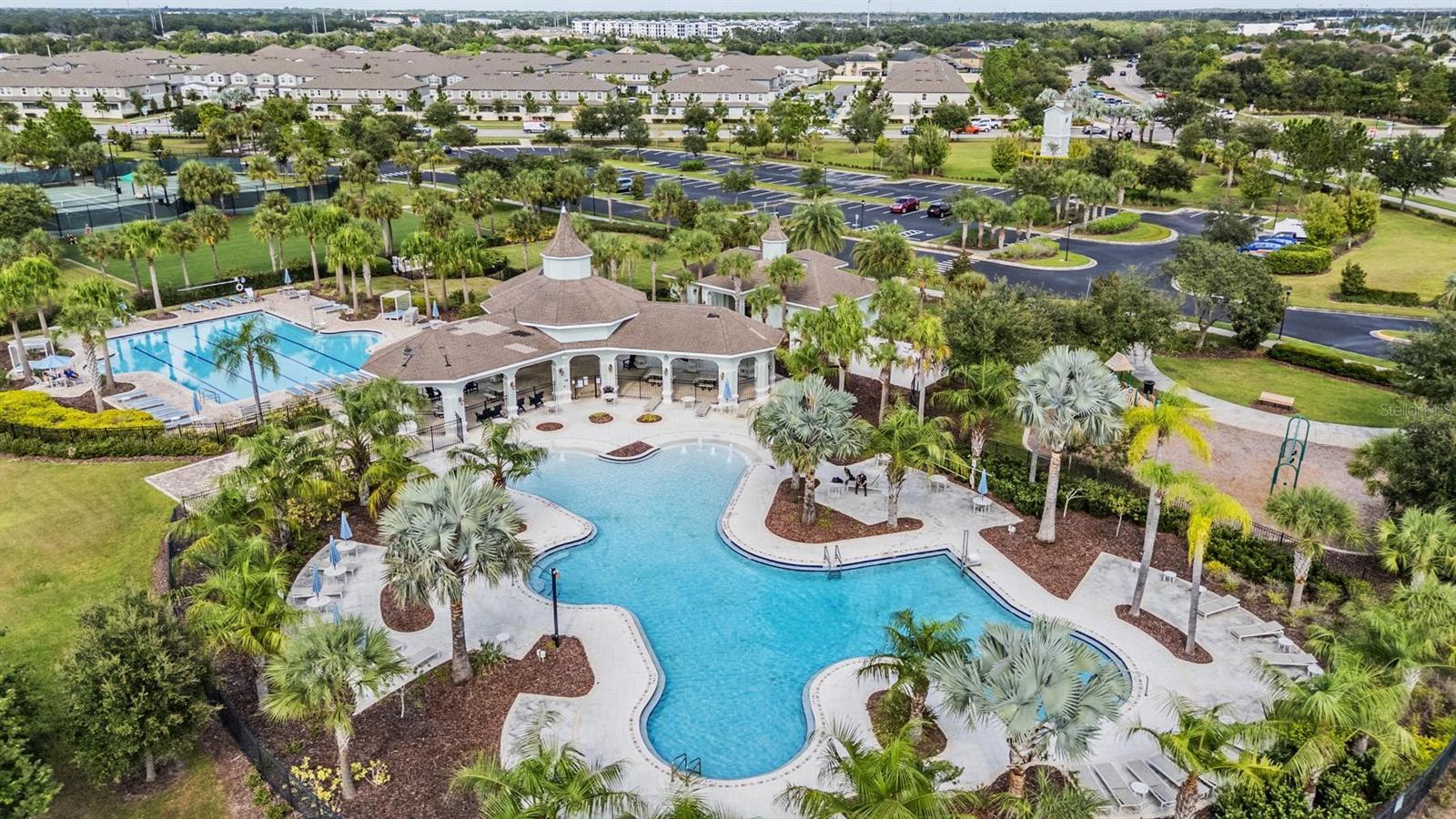 Image 38 of 45 For 10072 Victory Gallop Loop