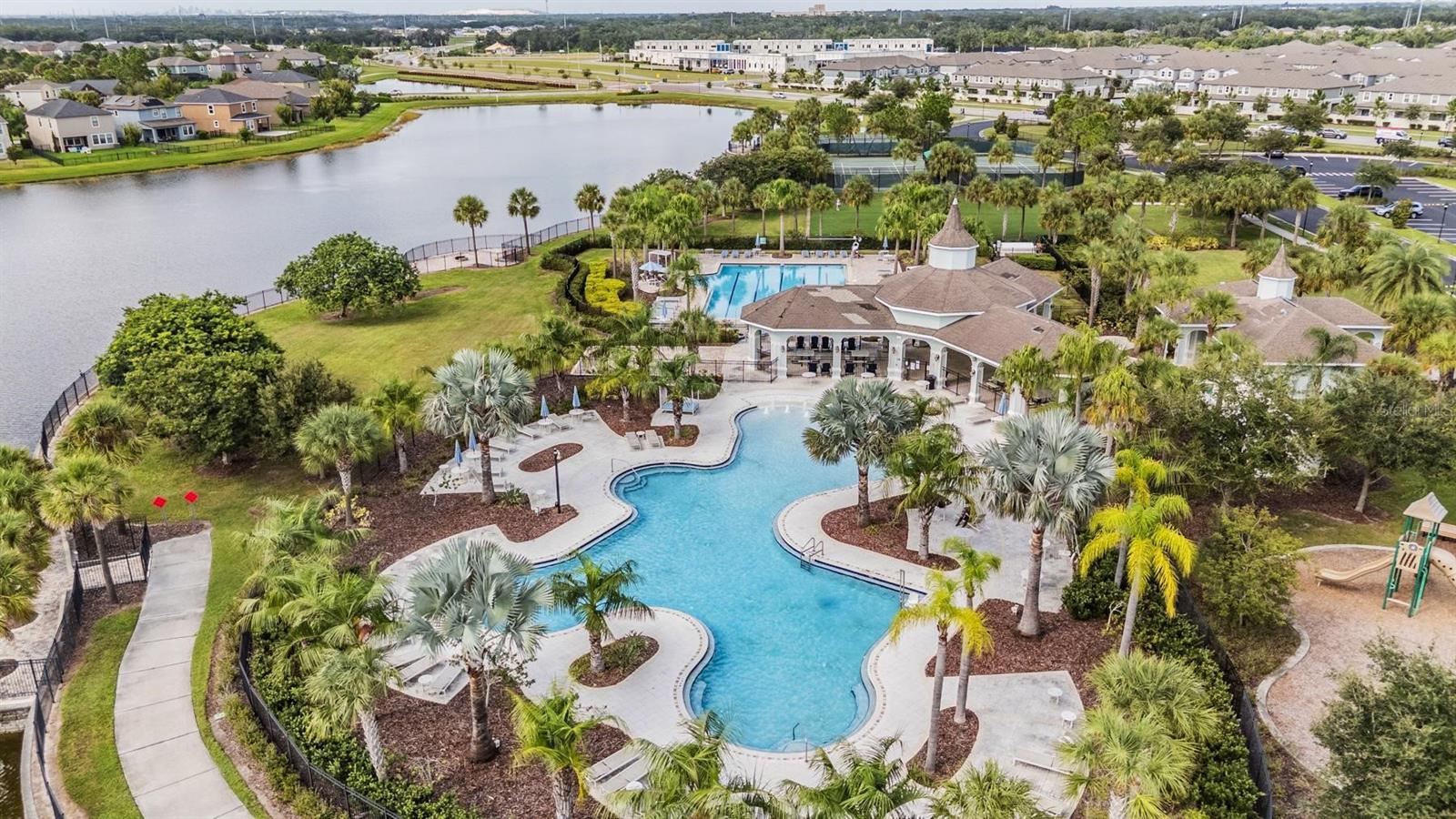 Image 39 of 45 For 10072 Victory Gallop Loop