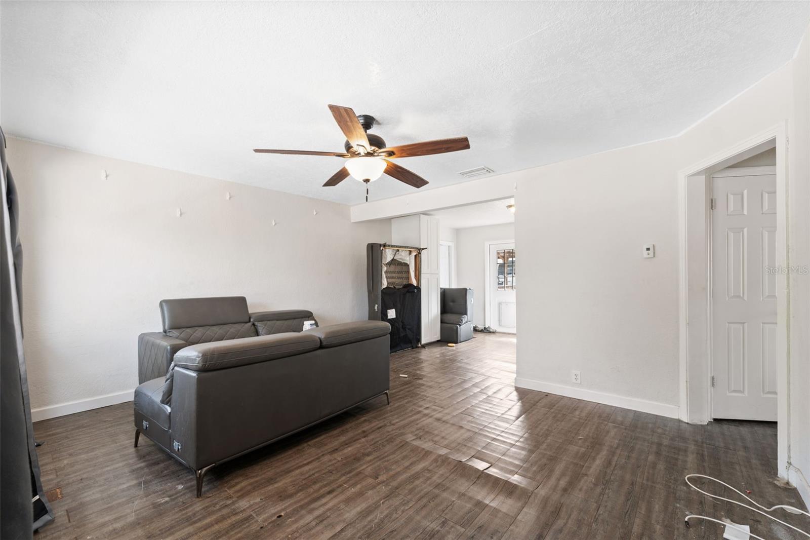 Image 10 of 30 For 1312 Tarpon Avenue