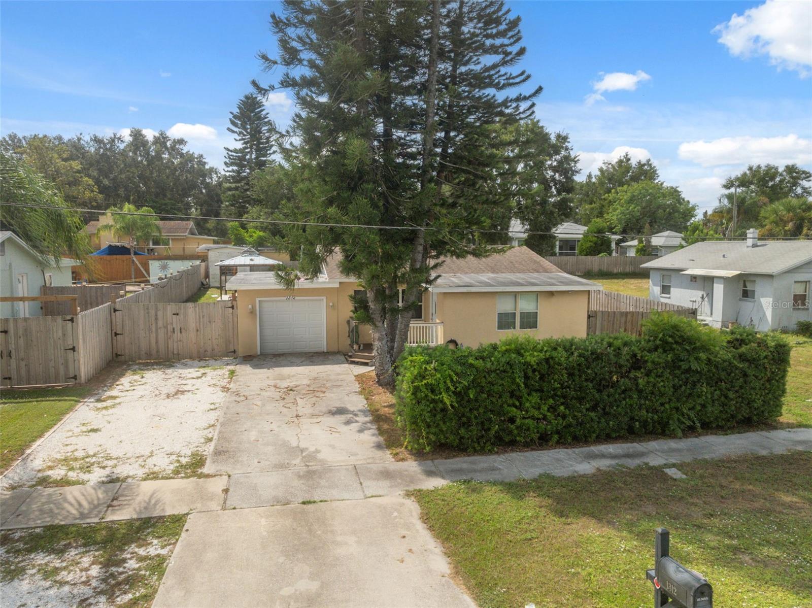 Image 25 of 30 For 1312 Tarpon Avenue