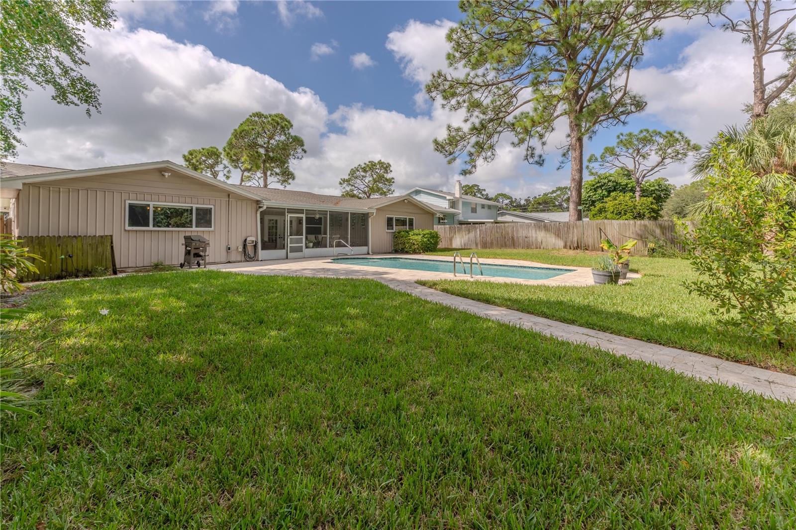 Image 59 of 70 For 7711 132nd Way