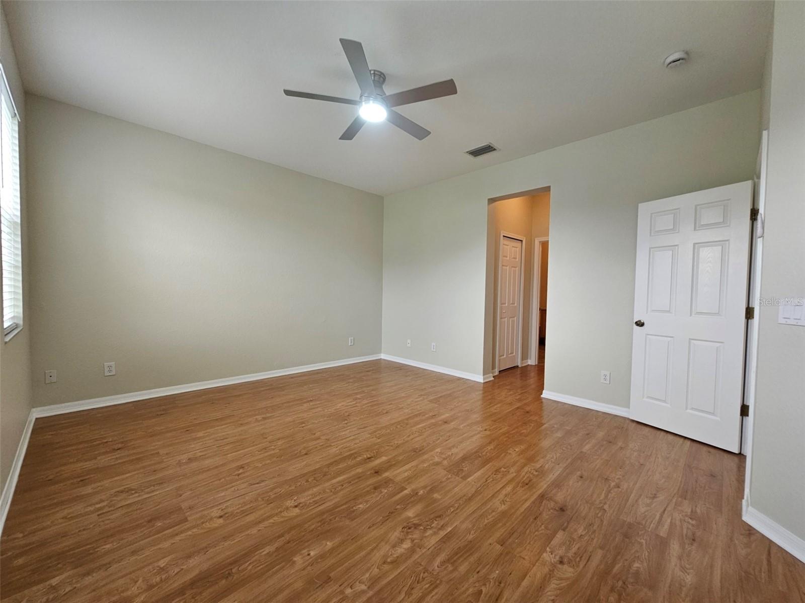 Listing photo id 13 for 11406 Captiva Kay Drive