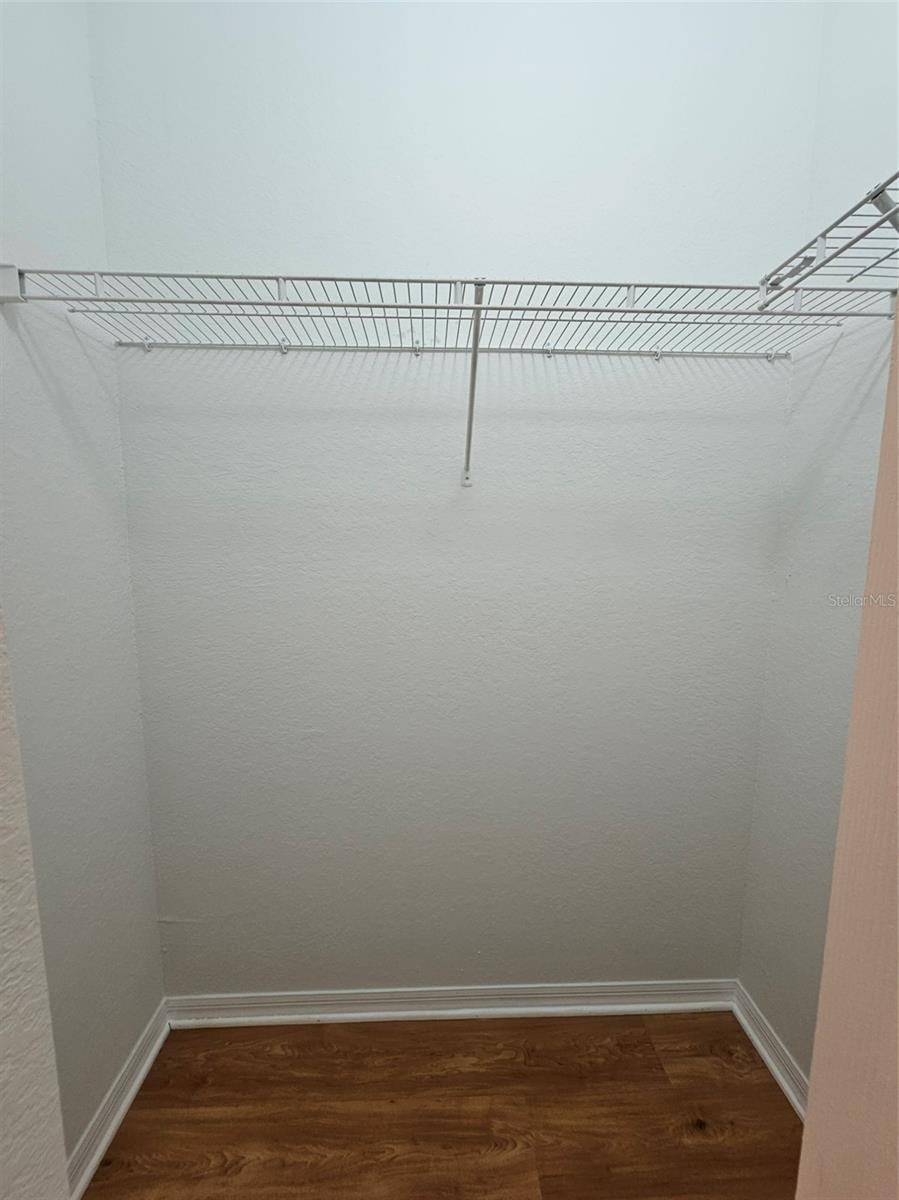 Listing photo id 18 for 11406 Captiva Kay Drive