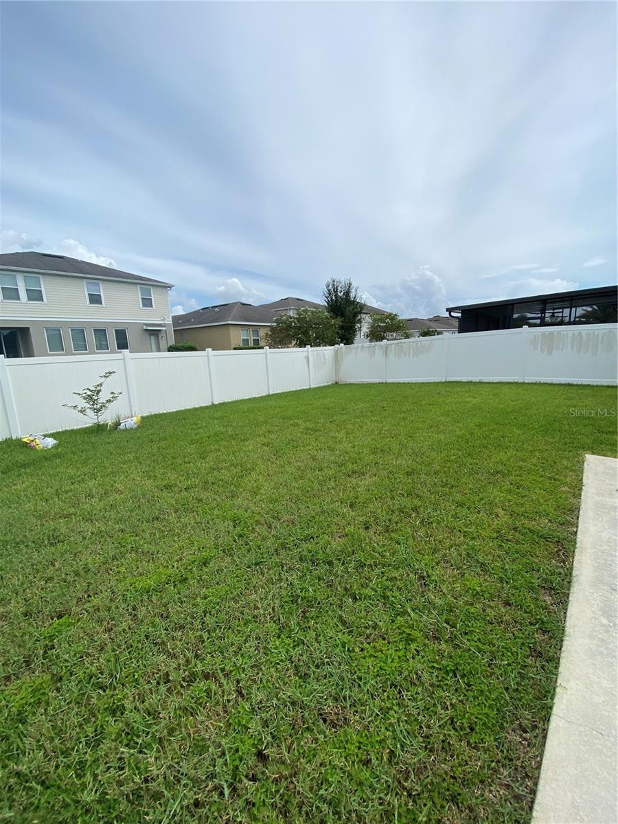 Image 24 of 26 For 11525 Palmetto Sands Court