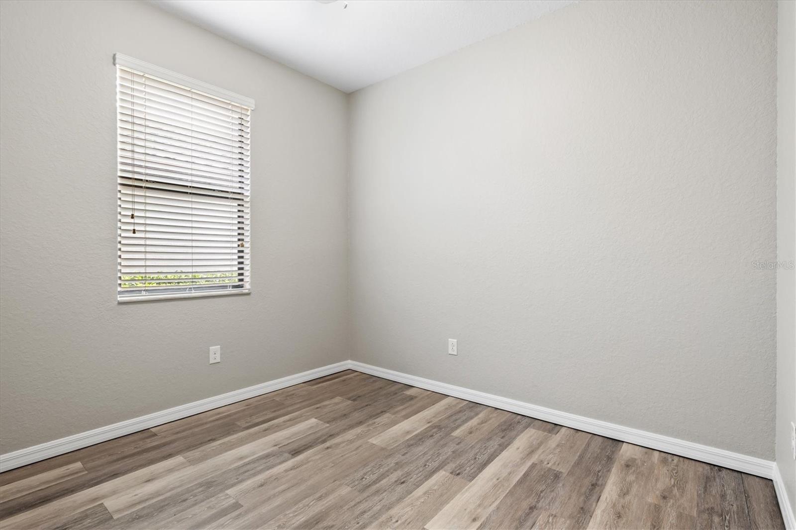 Image 33 of 67 For 17030 Blue Ridge Place