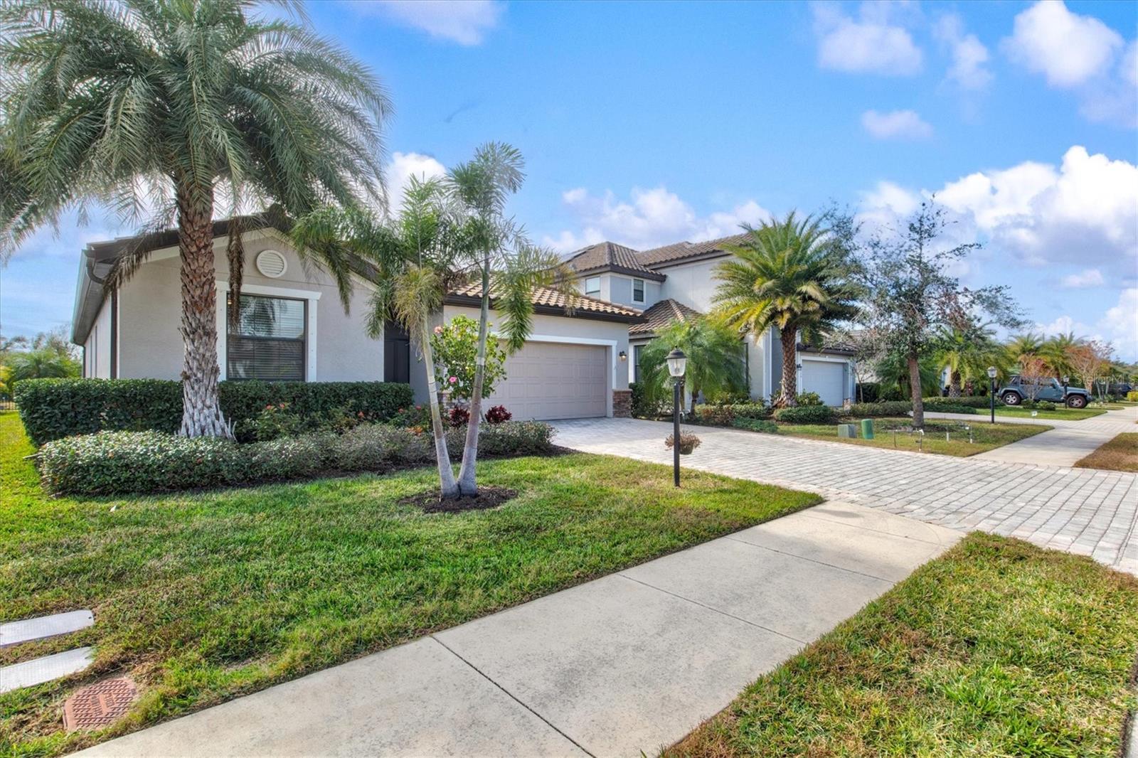 Image 4 of 67 For 17030 Blue Ridge Place