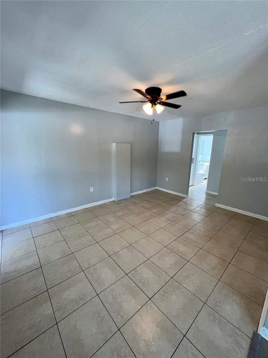 Image 4 of 8 For 16 Highland Avenue 5
