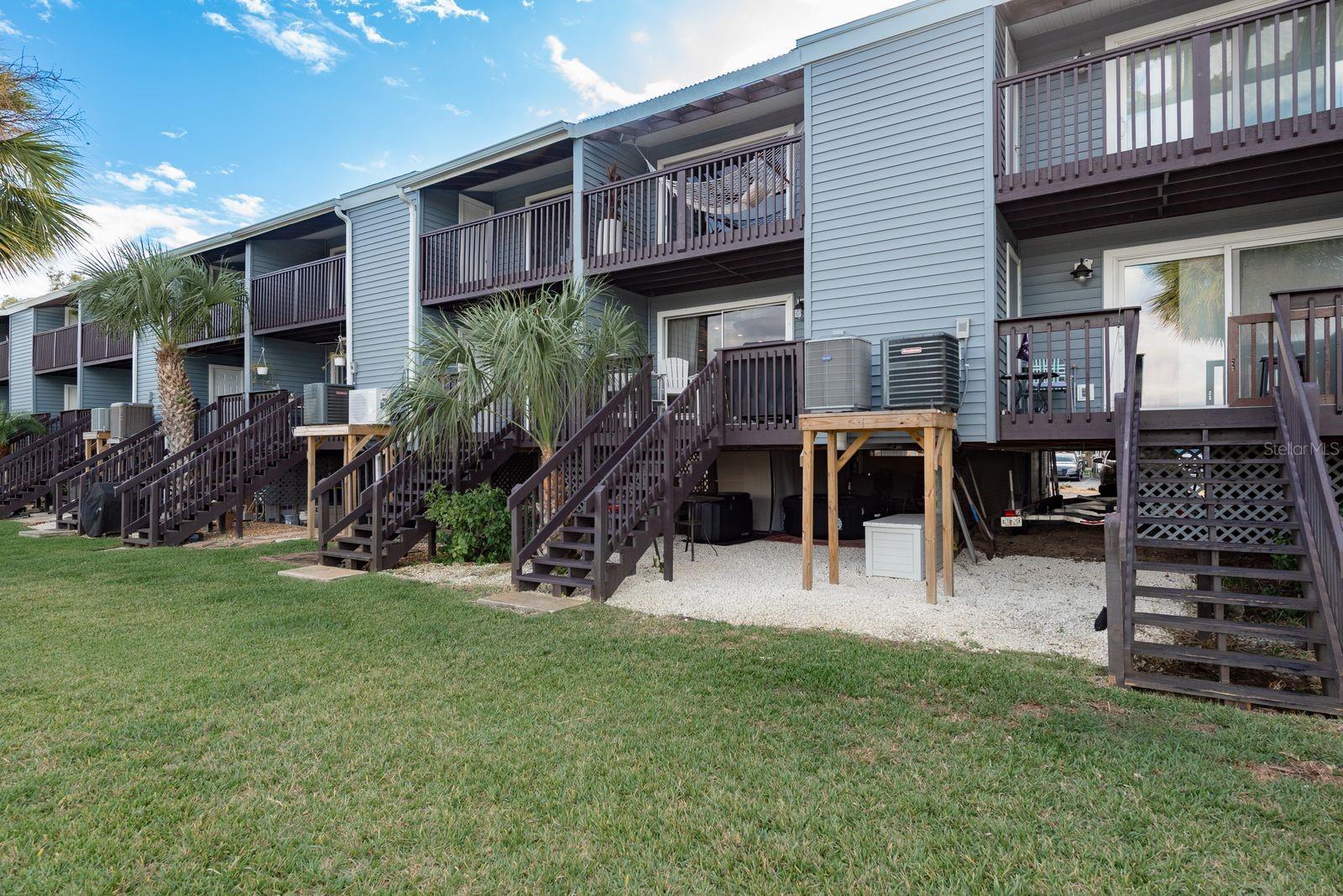 Image 47 of 59 For 200 Meres Boulevard 20
