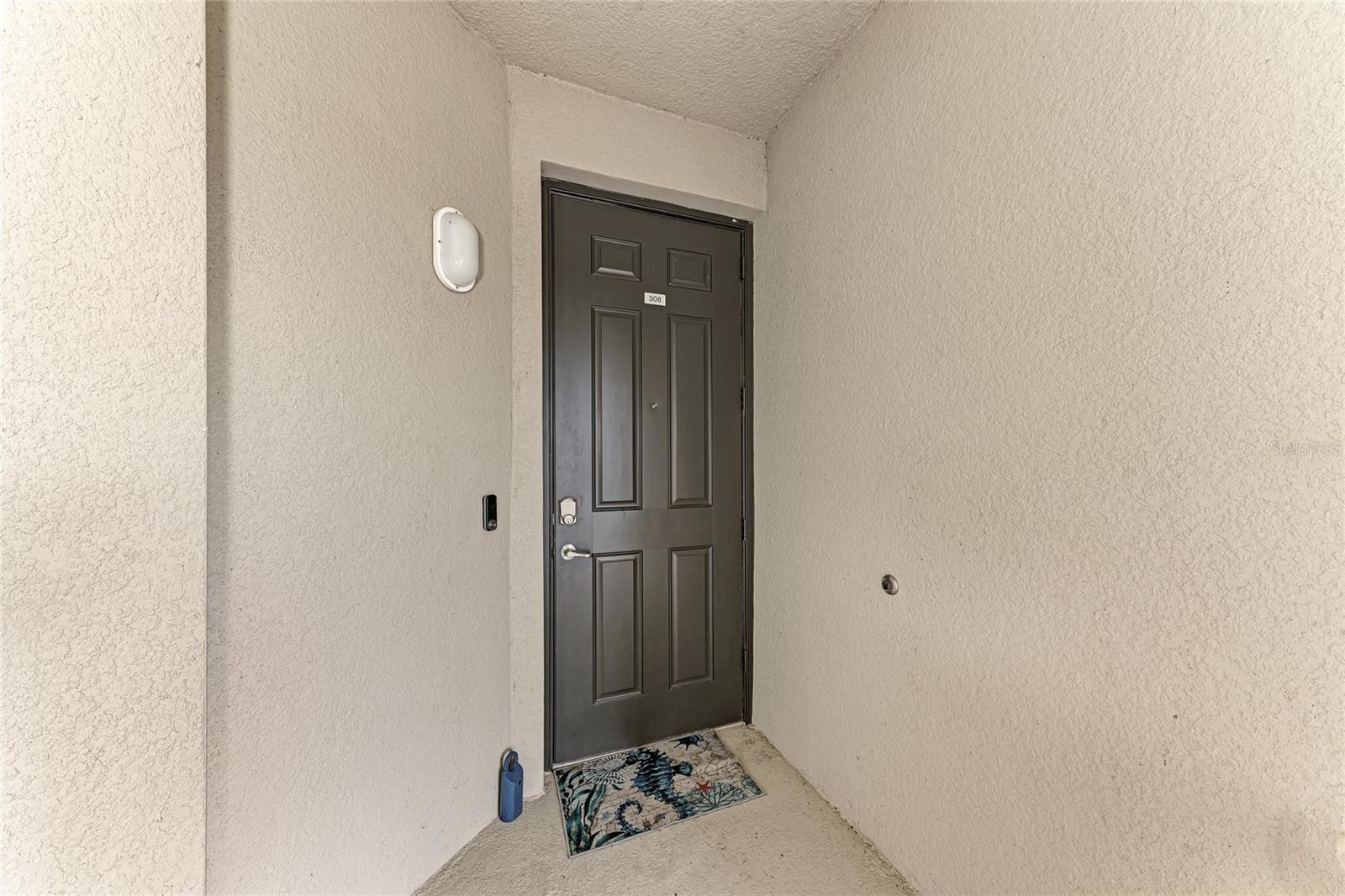 Image 4 of 43 For 16804 Vardon Terrace 308