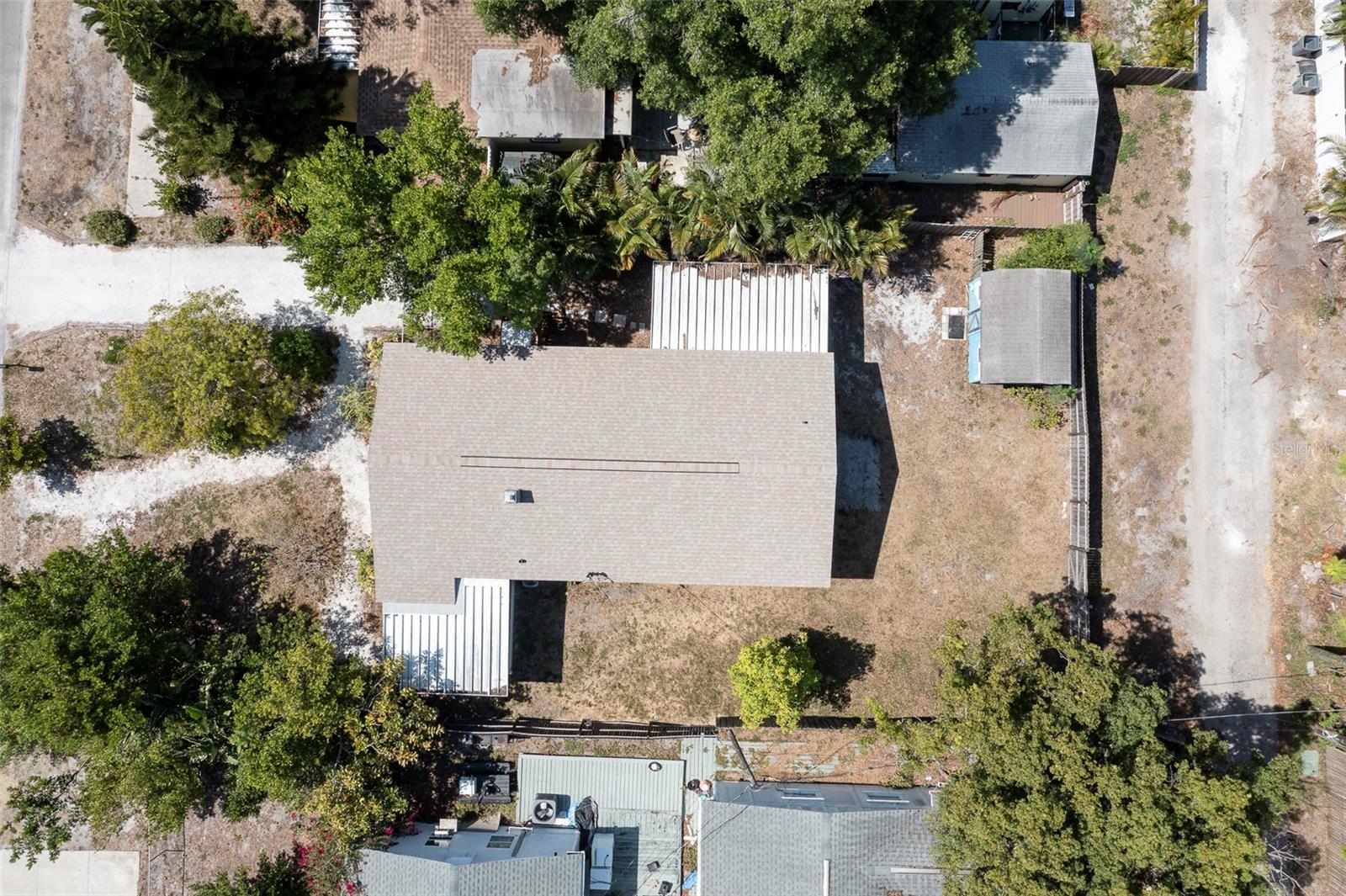 Image 41 of 49 For 907 Hull Street S