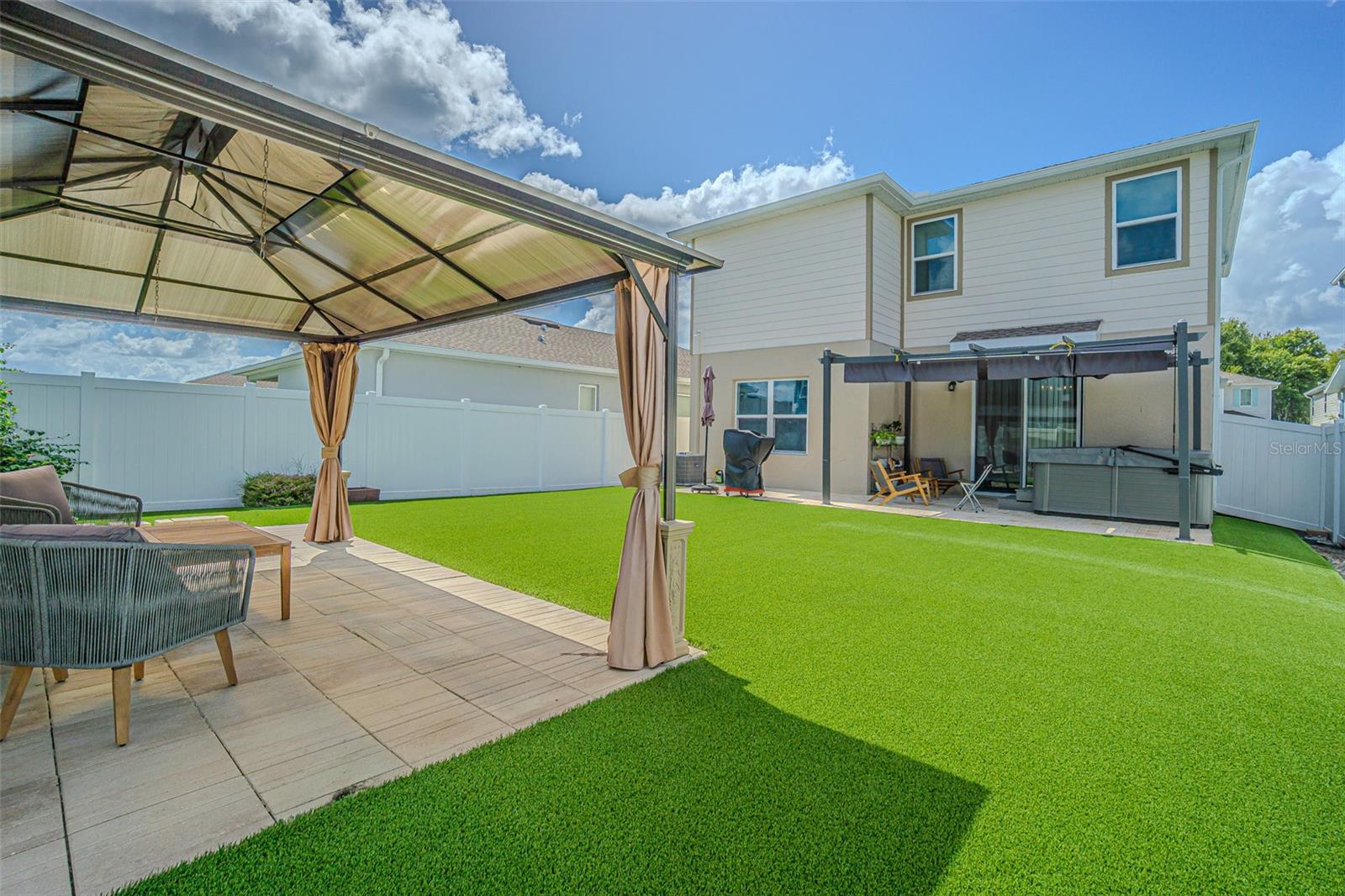 Image 18 of 38 For 11904 Thorncrest Drive