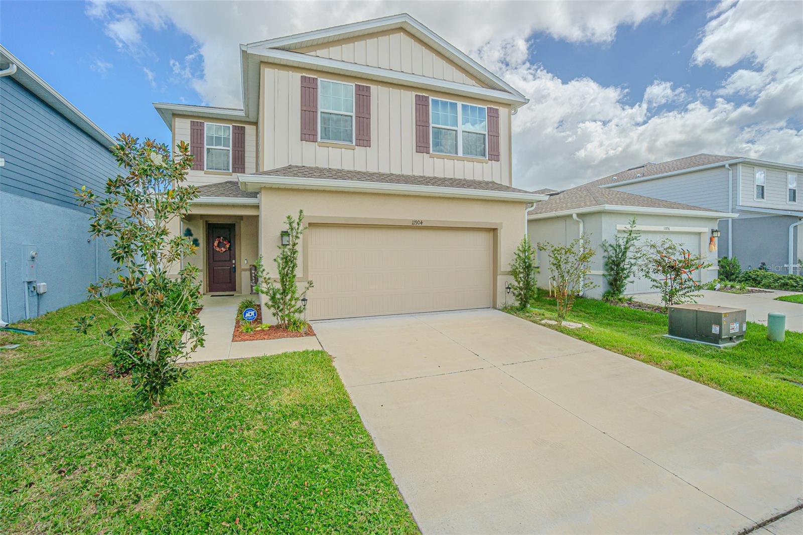 Image 2 of 38 For 11904 Thorncrest Drive