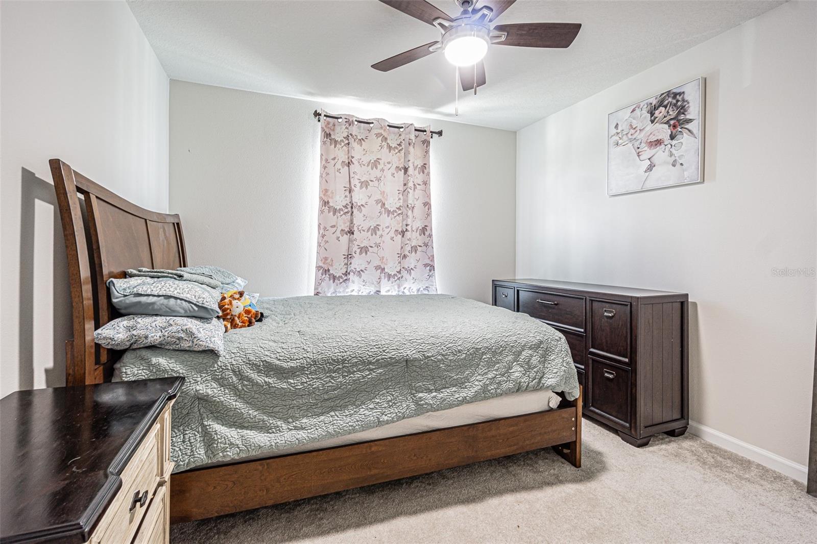 Image 28 of 38 For 11904 Thorncrest Drive