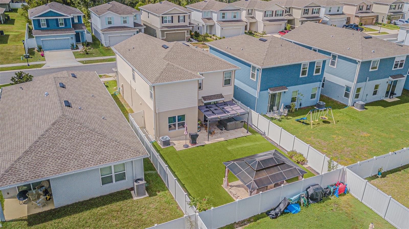 Image 35 of 38 For 11904 Thorncrest Drive