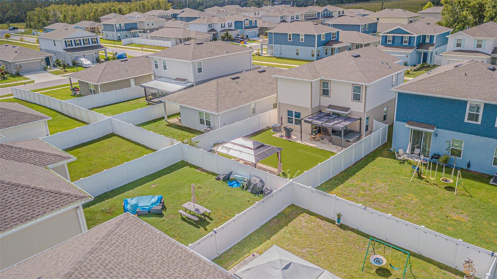 Image 37 of 38 For 11904 Thorncrest Drive