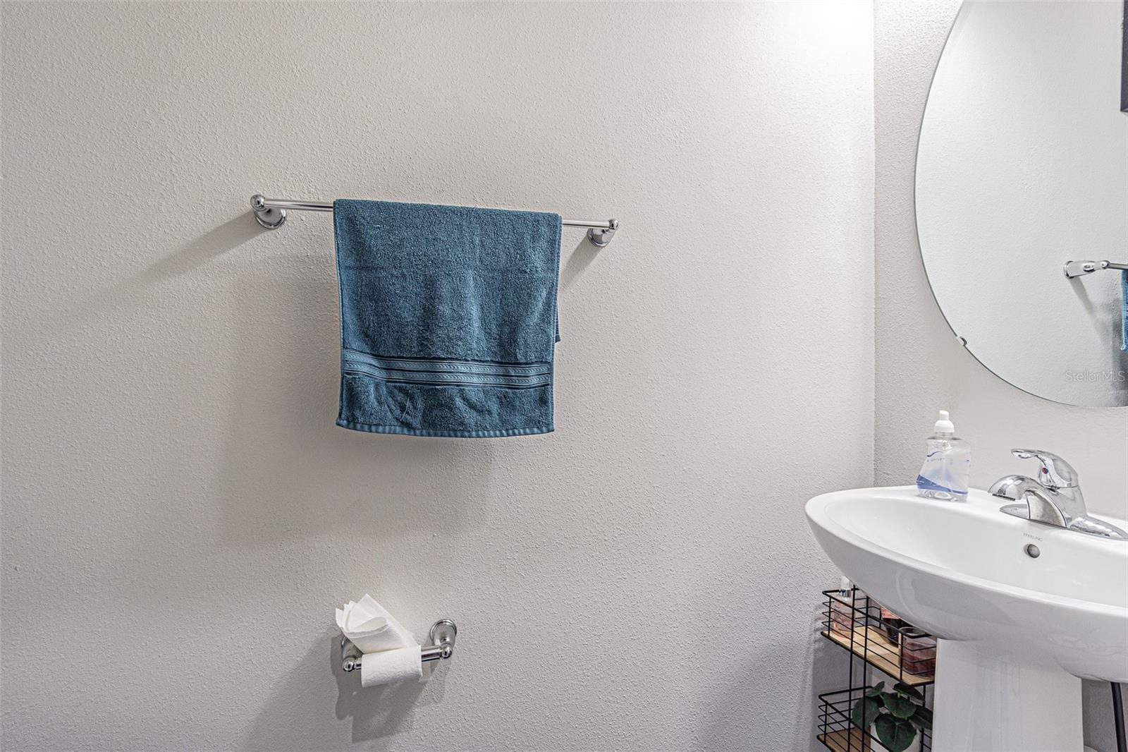 Image 6 of 38 For 11904 Thorncrest Drive