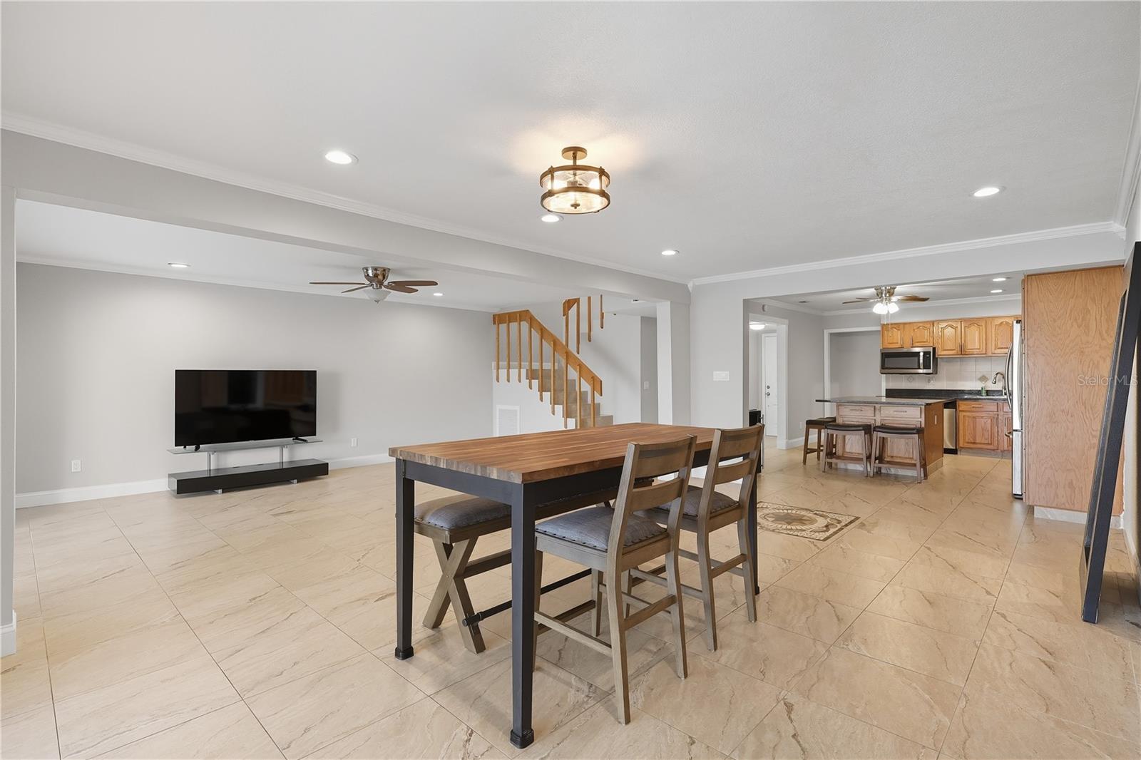 Image 10 of 50 For 8717 Bay Pointe Drive