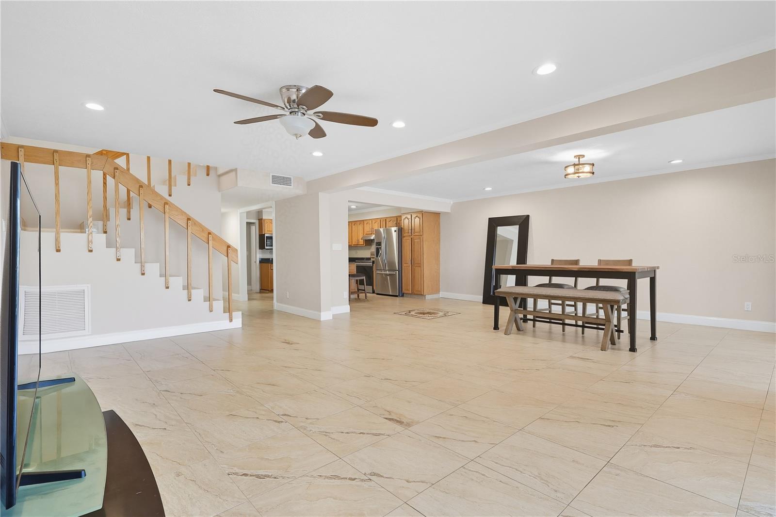 Image 12 of 50 For 8717 Bay Pointe Drive