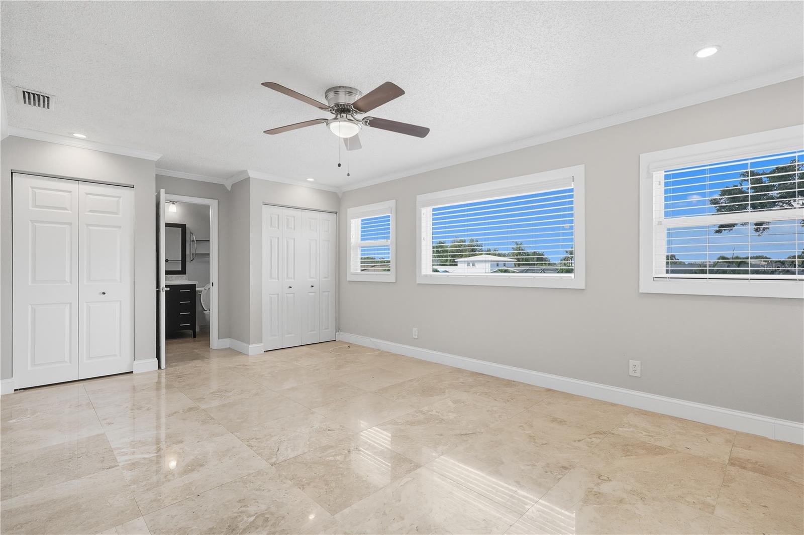 Image 17 of 50 For 8717 Bay Pointe Drive