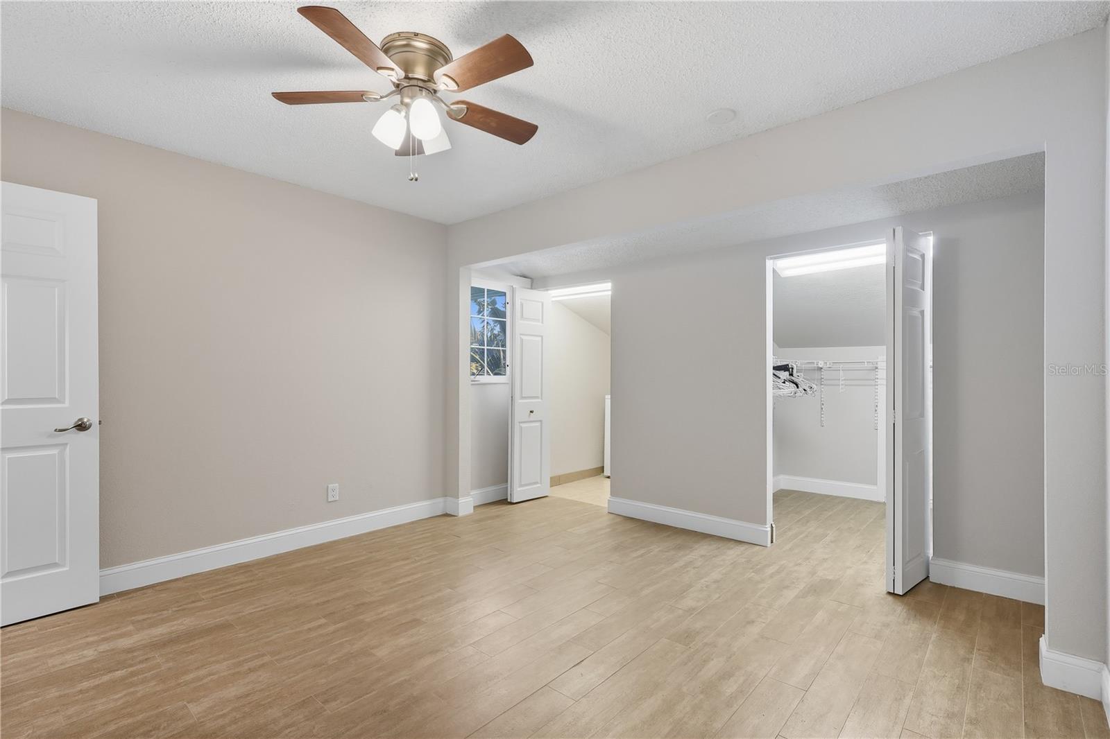 Image 21 of 50 For 8717 Bay Pointe Drive