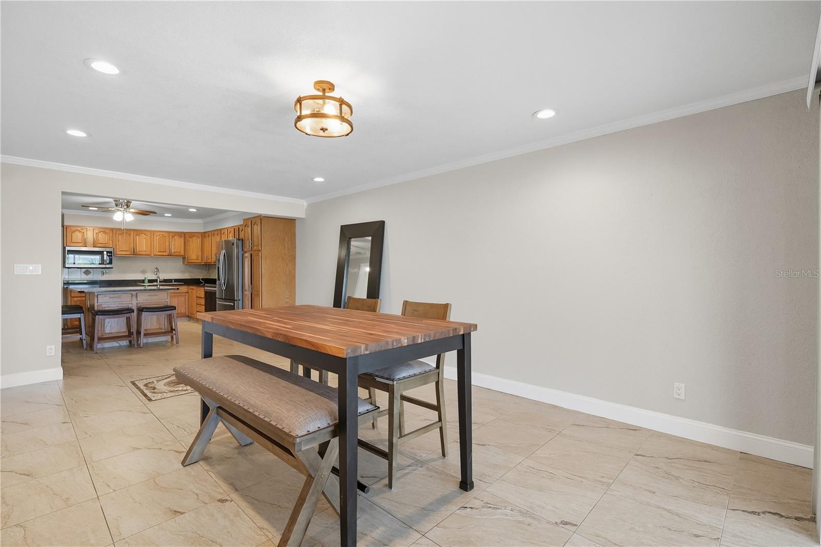 Image 9 of 50 For 8717 Bay Pointe Drive