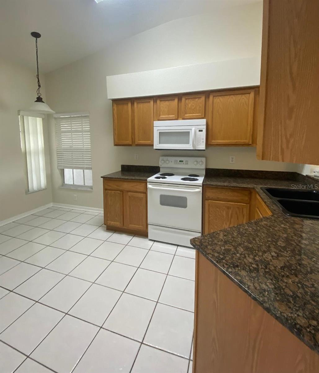 Image 2 of 11 For 25456 Geddy Drive