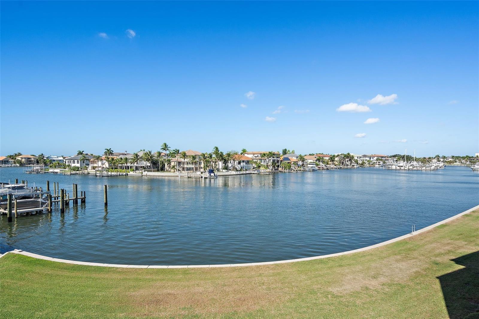 Image 43 of 63 For 6240 Kipps Colony Court S 101