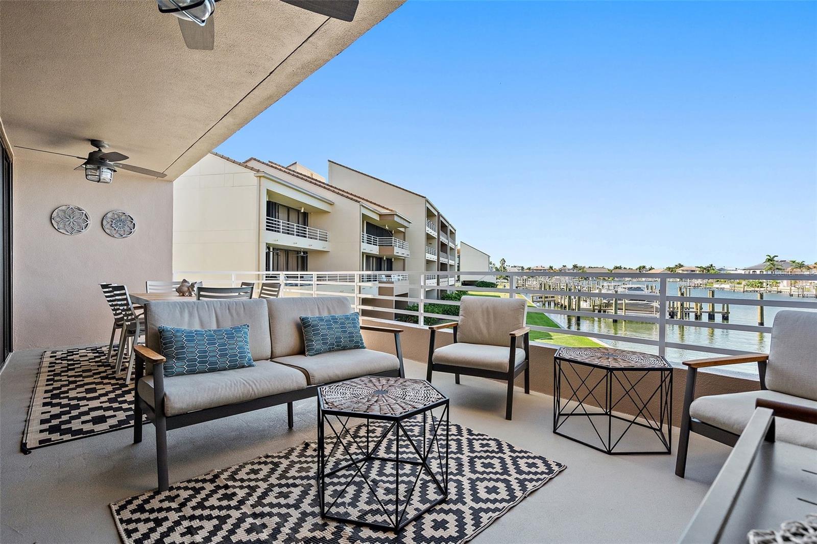Image 7 of 63 For 6240 Kipps Colony Court S 101